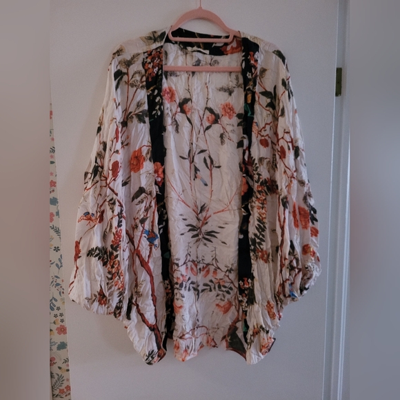 Anthropologie Fly Away Kimono - Picture 2 of 3
